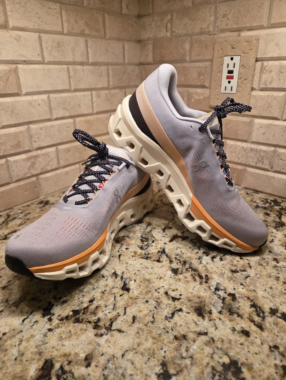 ON Cloudmonster 2 Glacier/Tangerine Men's Size 10 – Deadstock (DS) – New in Box